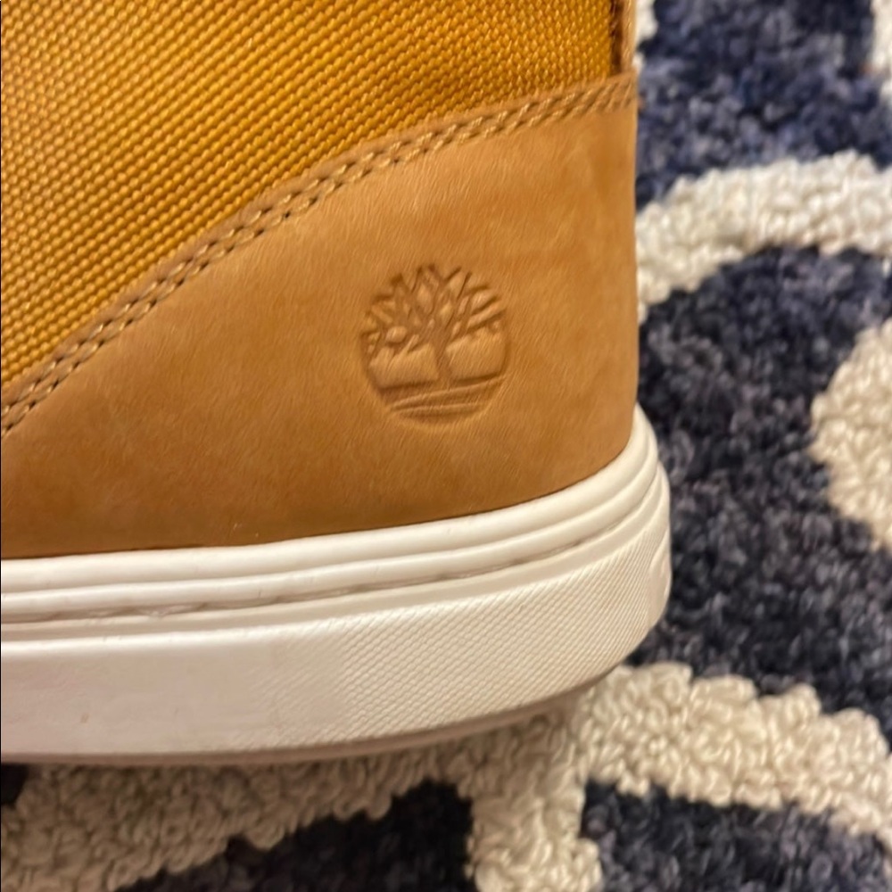 Timberlands - Picture 9 of 11